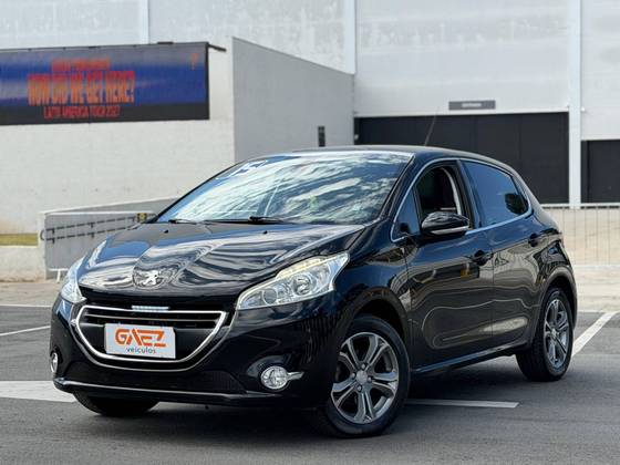 PEUGEOT 208 1.6 GRIFFE 16V FLEX 4P MANUAL PEUGEOT 208 1.6 GRIFFE 16V FLEX 4P MANUAL